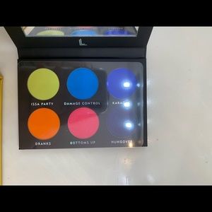 Laura Lee Party Animal Eye shadow Palette